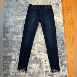 JustBlack High Rise Ultra Dark Wash Frayed Ankle Jeans, SZ 25